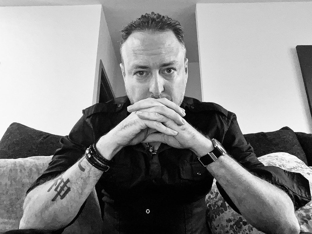 Joshua van Asakinda, Psychologist